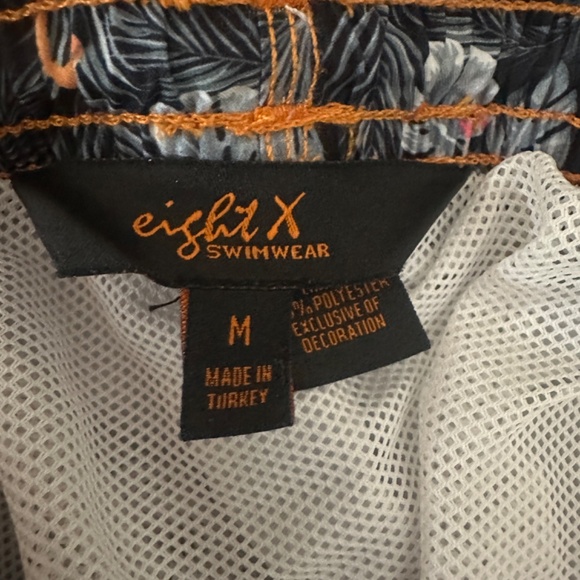 Eight X Swim Trunks Medium 32-38" waist 3.5" inseam Gently worn 100% polyester - Picture 5 of 5